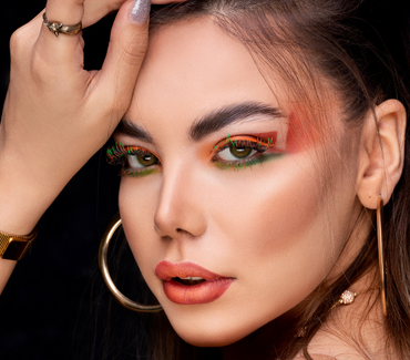 2025 Kaş Trendleri: Doğal Görünümlü Kaşlar Yükselişte!